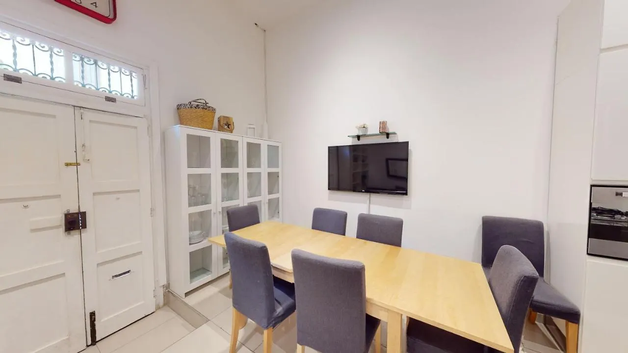 Apartment Spacious 3 Bedroom Maisonette Sliema