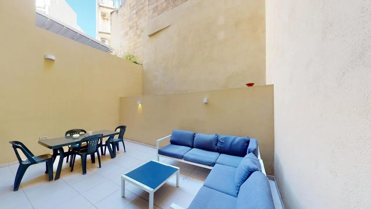 Spacious 3 Bedroom Maisonette Sliema Malta